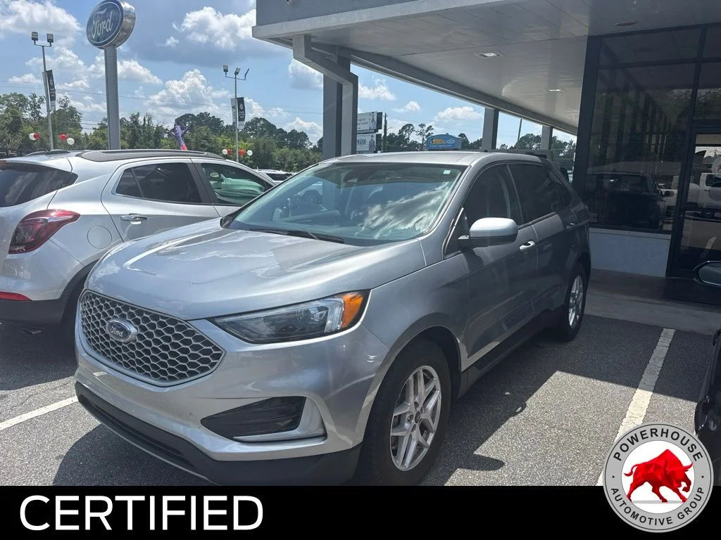 Used 2024 Silver Ford SEL image 1