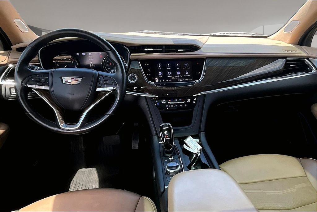 Certified Used 2023 Stellar Black Metallic Cadillac Premium Luxury image 15