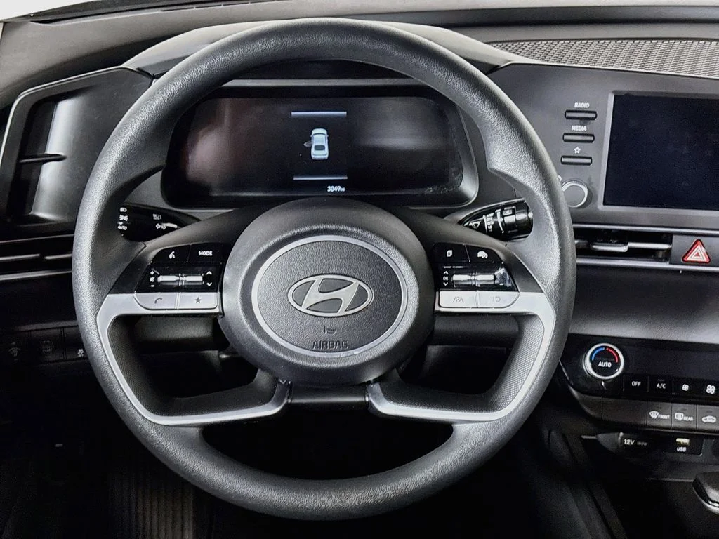 Used 2025 Fluid Metal Hyundai Blue image 13