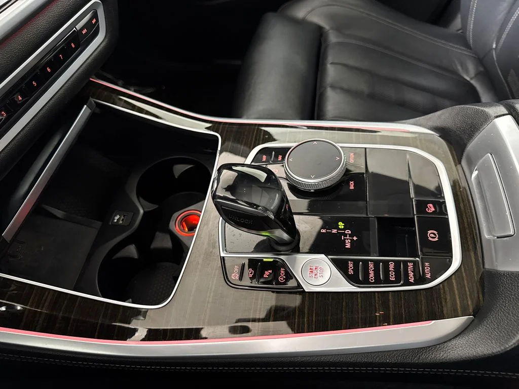 Used 2019 Gray BMW xDrive40i image 26