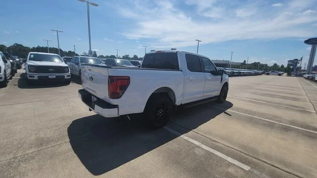 New 2026 Oxford White Ford XLT image 12