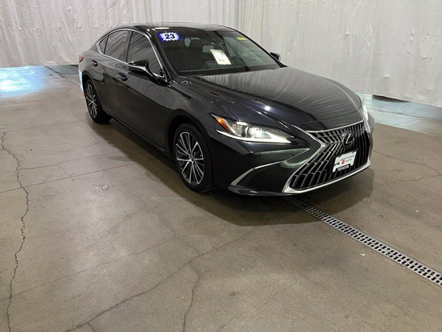 2023 Lexus ES