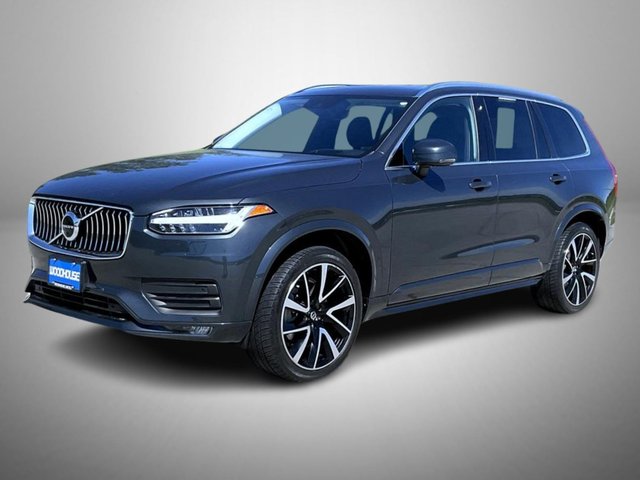 2021 Volvo XC90 T6 Momentum
