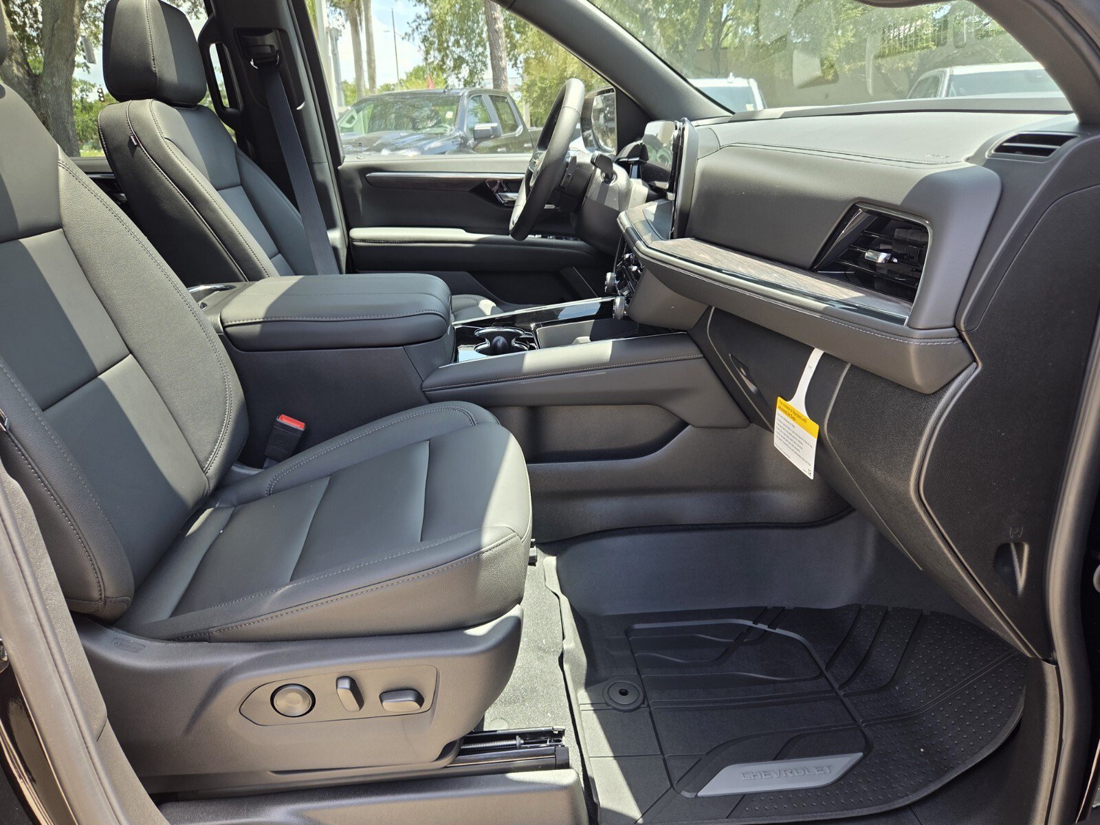 2026 Chevrolet Tahoe LT - Photo 12