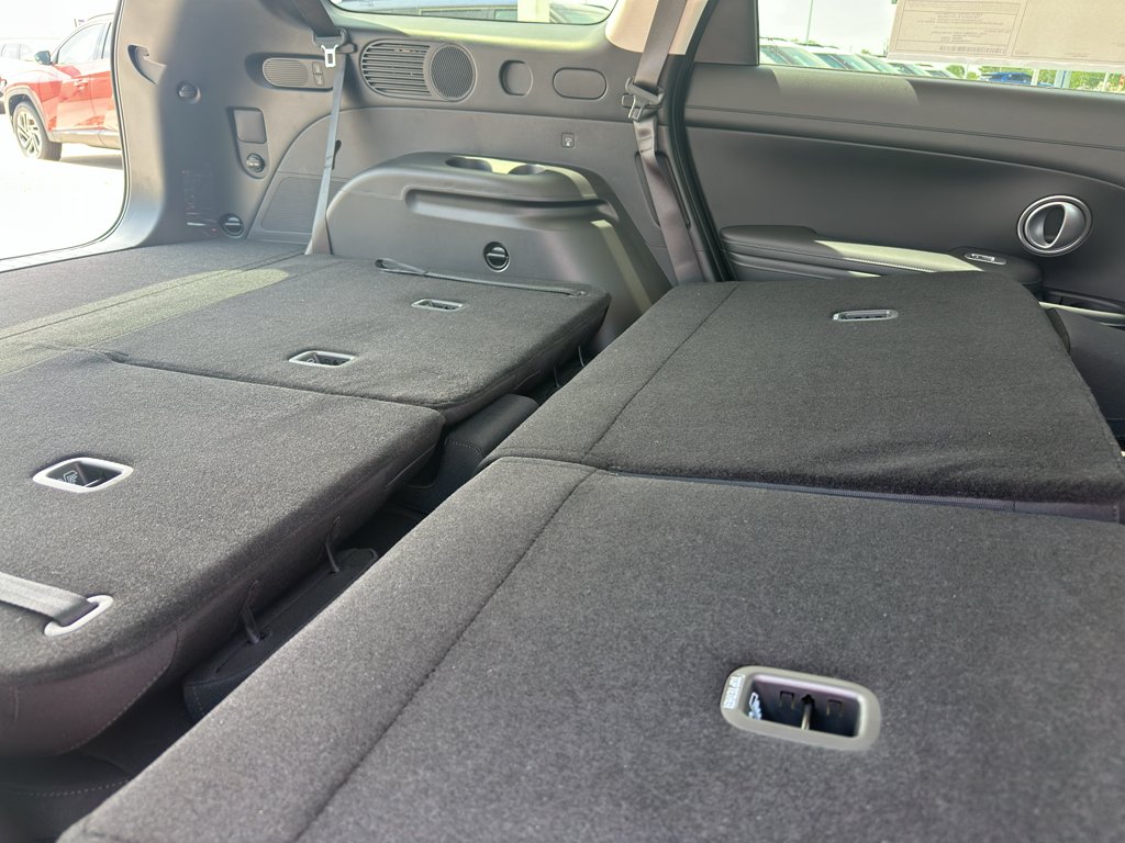 New 2026 Ecotronic Gray Pearl Hyundai SE image 35