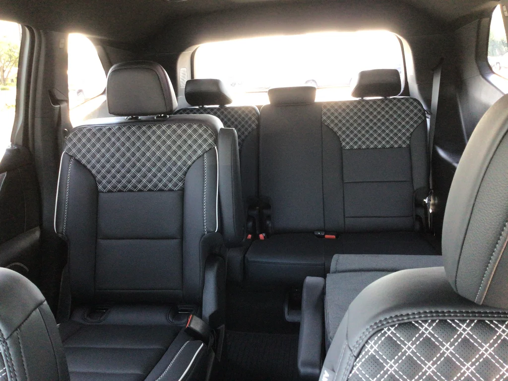 New 2026 Glacier White Tricoat GMC Denali image 13