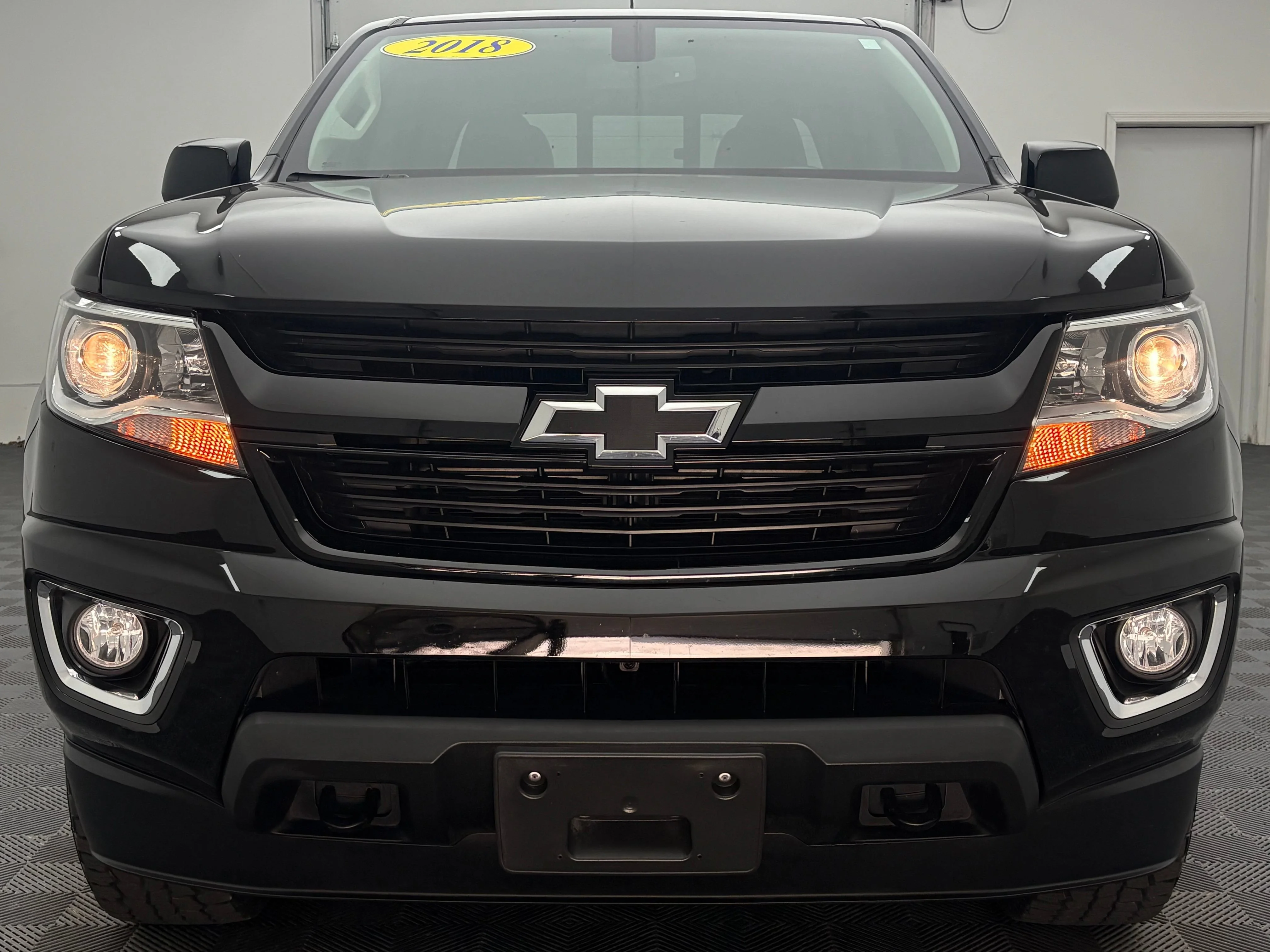 Used 2018 BLACK Chevrolet 4WD Z71 image 12