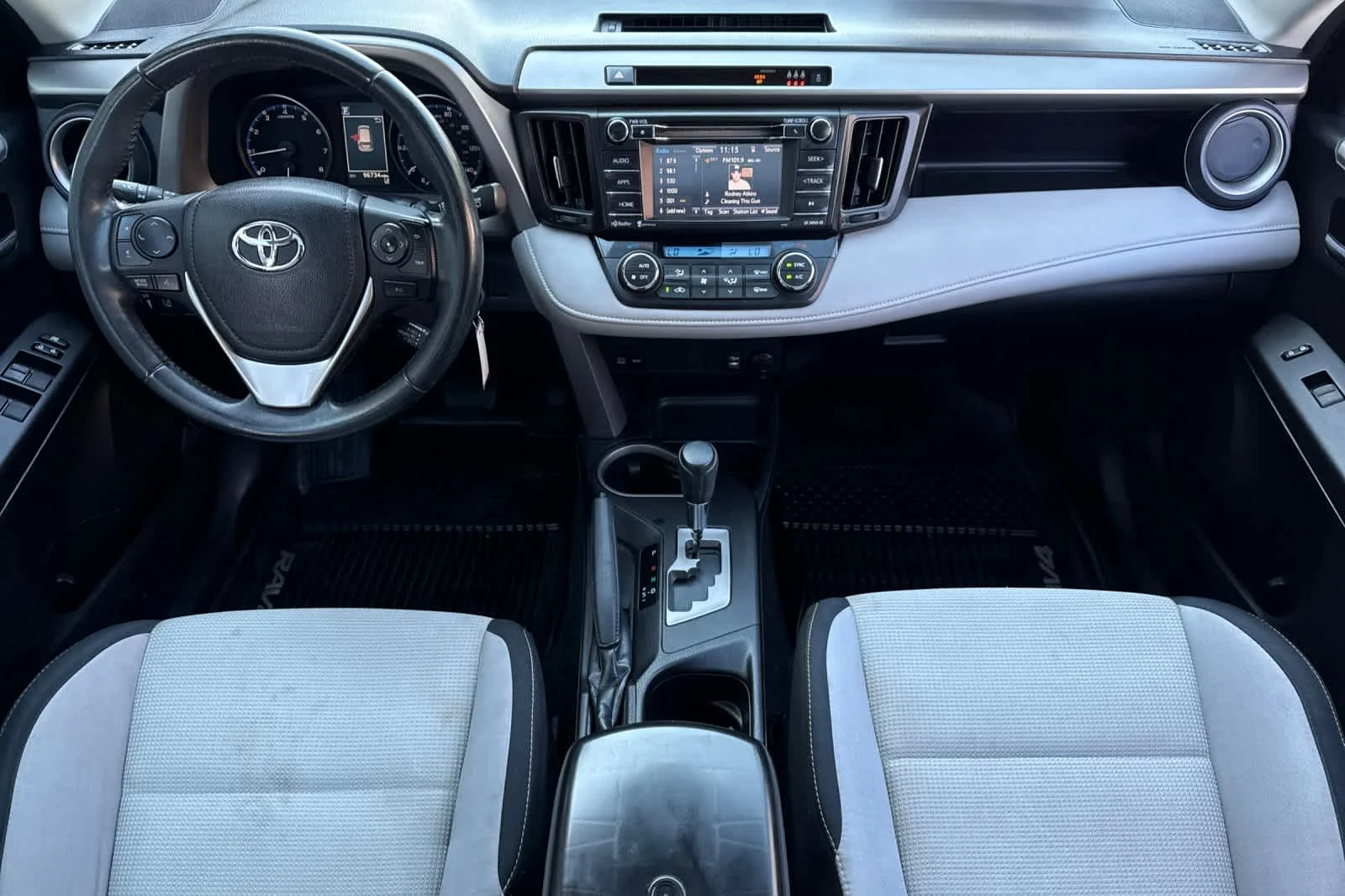 Used 2017 Silver Sky Metallic Toyota XLE image 3