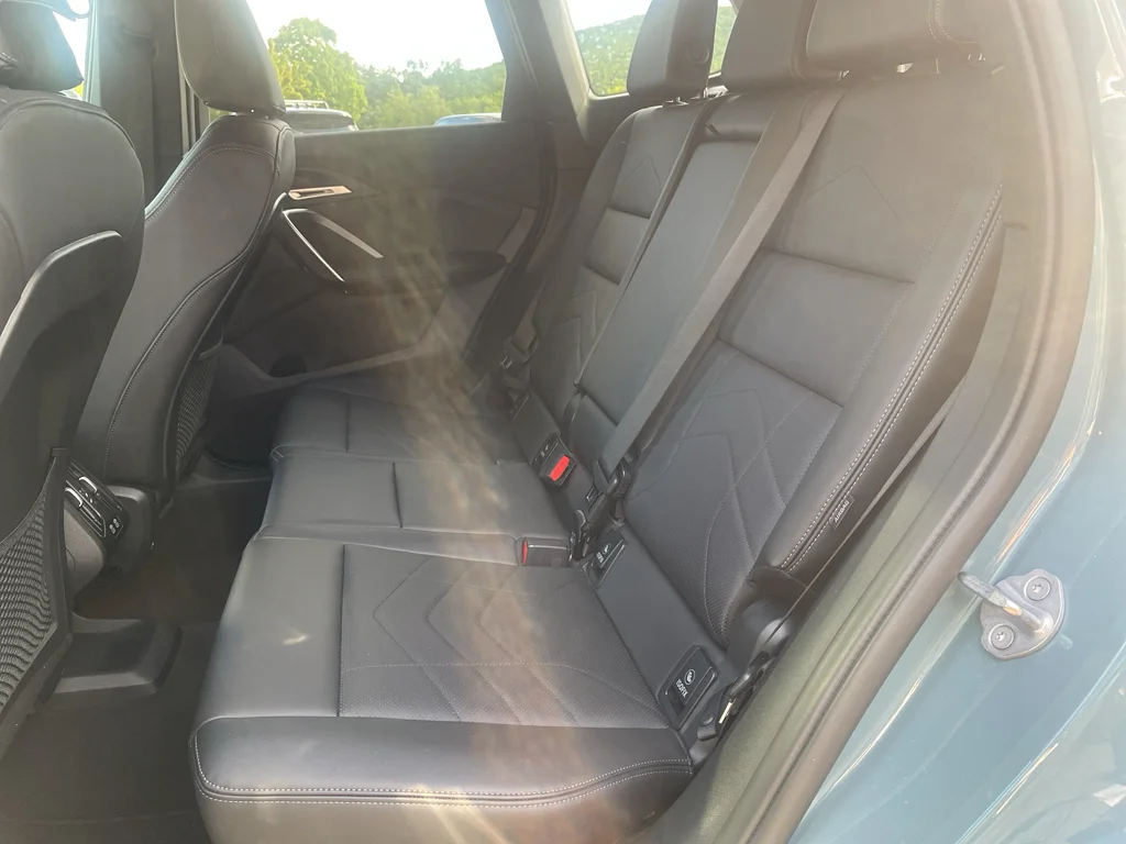 Used 2024 Cape York Green Metallic BMW xDrive28i image 14