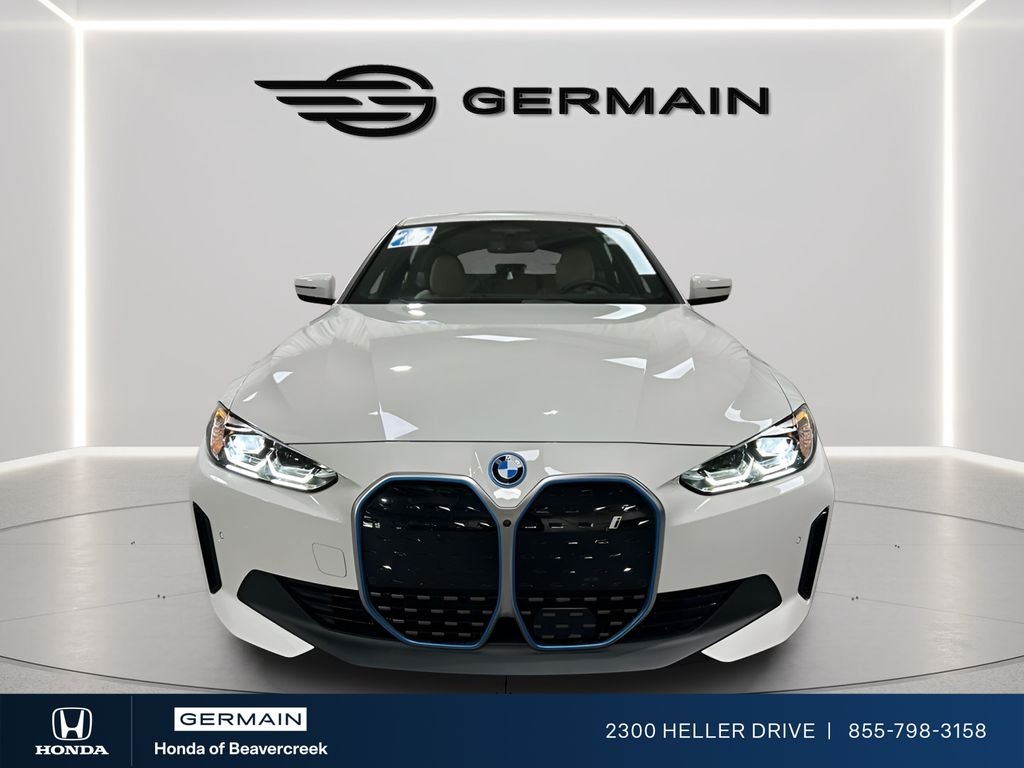 Used 2023 Alpine White BMW eDrive40 image 3
