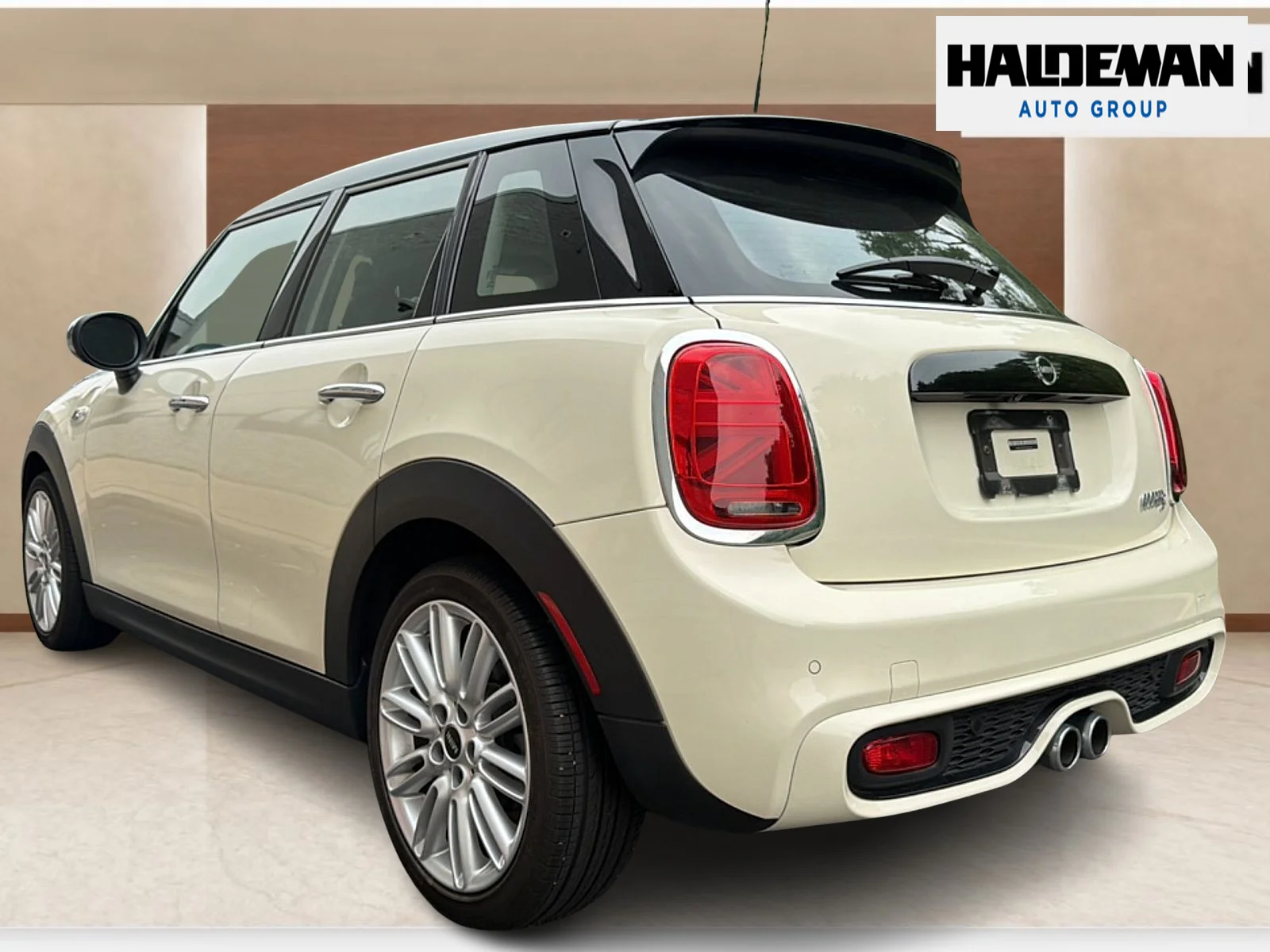 Used 2021  MINI Cooper S image 3
