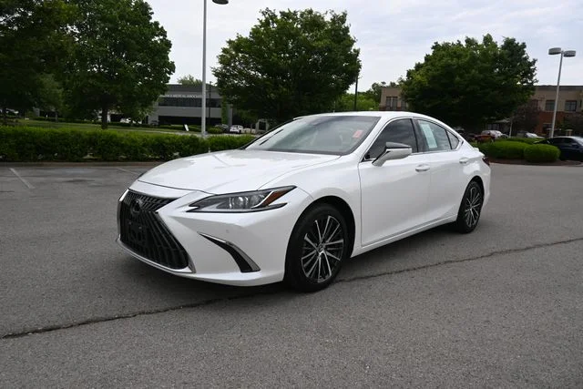 2024 Lexus ES Hybrid 300h - Photo 10