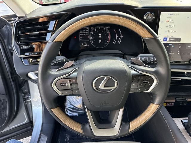 2023 Lexus RX 350 - Photo 14