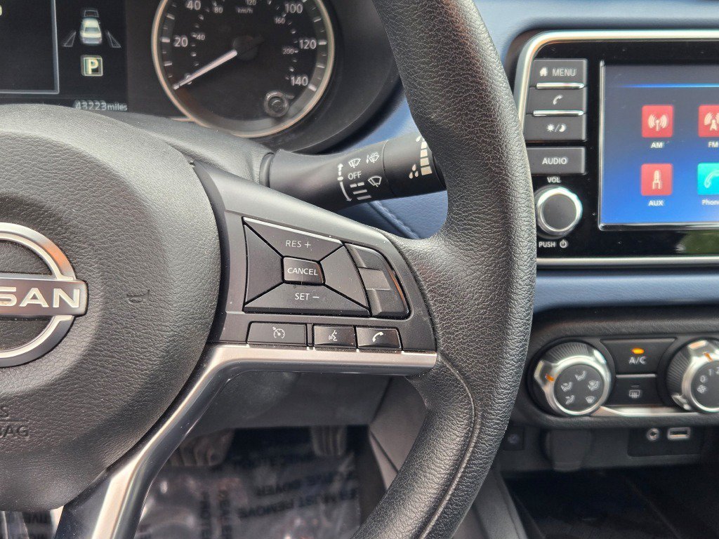 2025 Nissan Versa Sedan SV - Photo 28