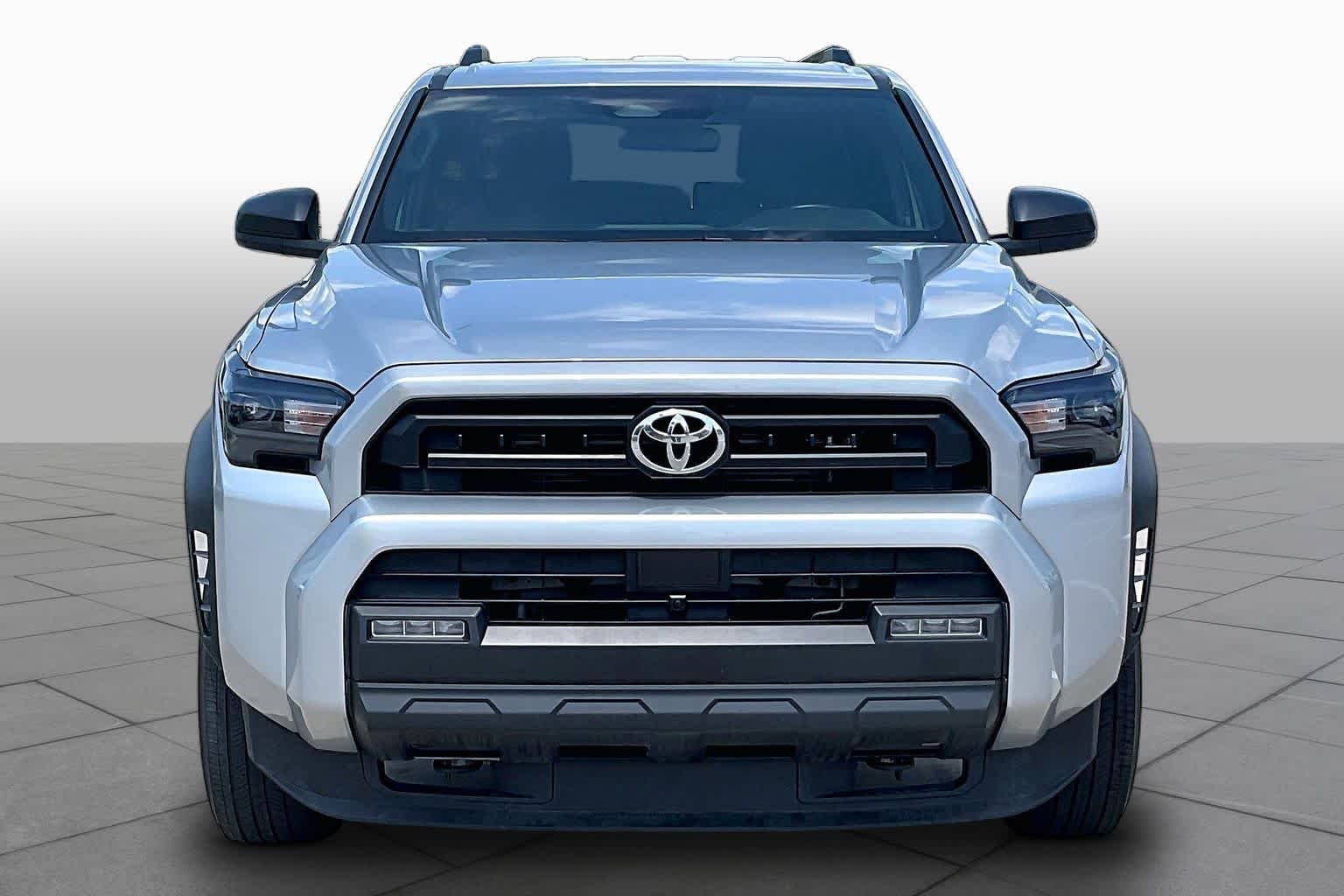 Used 2025 Cutting Edge Toyota SR5 image 4