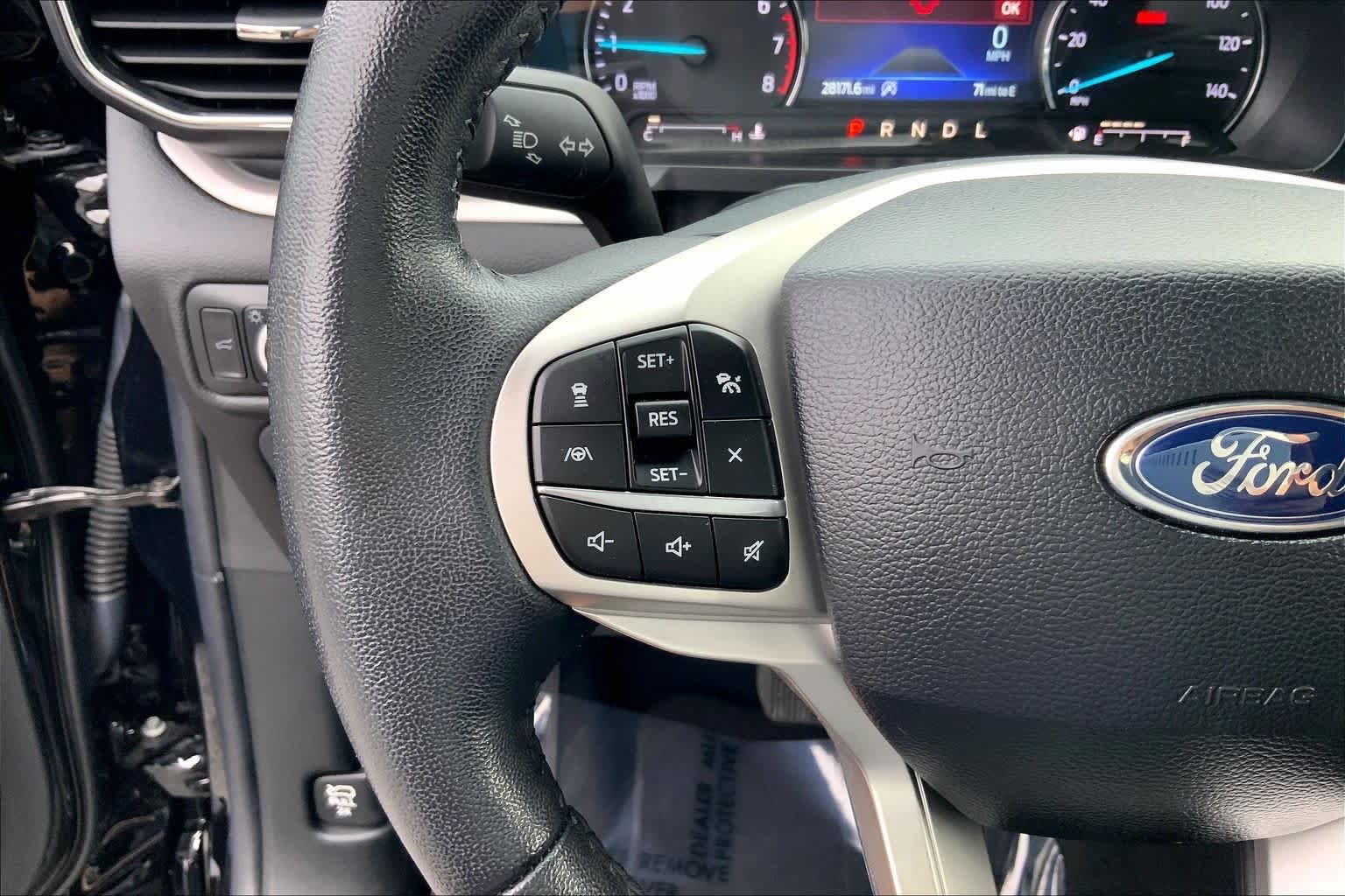 Used 2024 Agate Black Metallic Ford XLT image 21