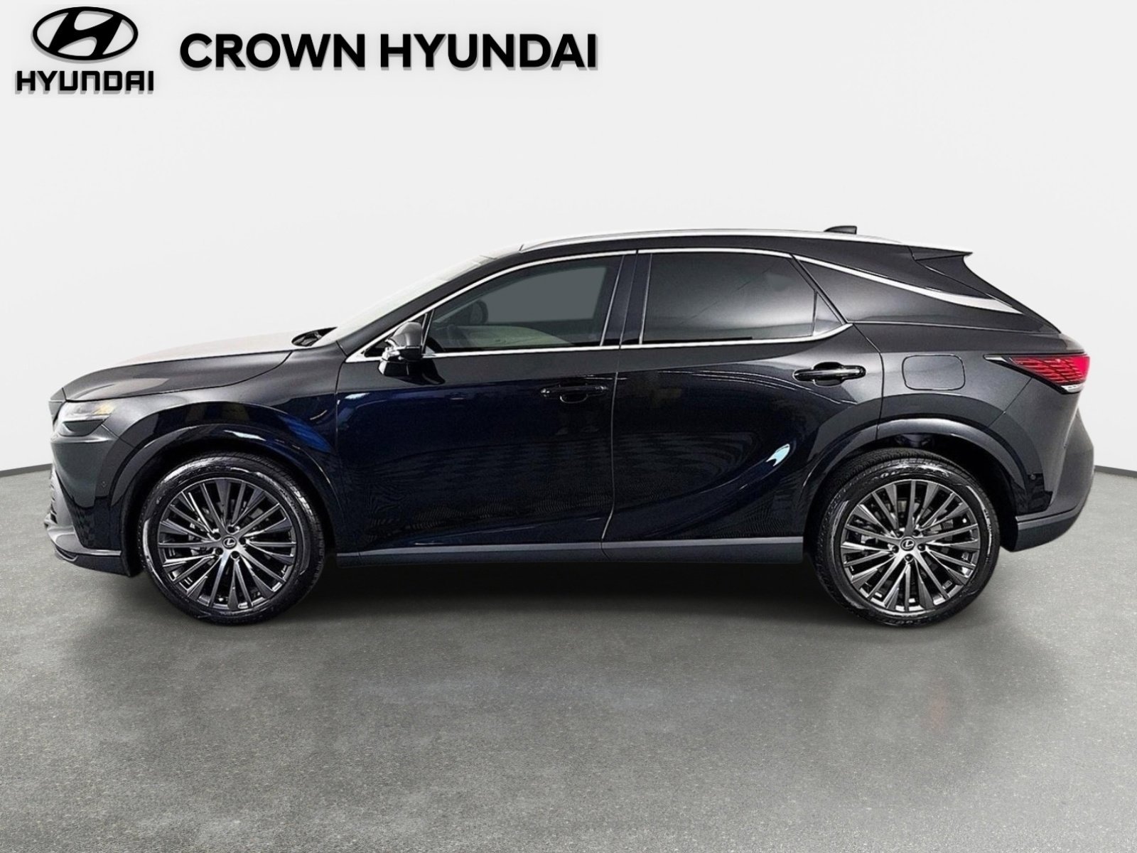 Used 2023 Gray Pearl Lexus 350 Luxury image 8