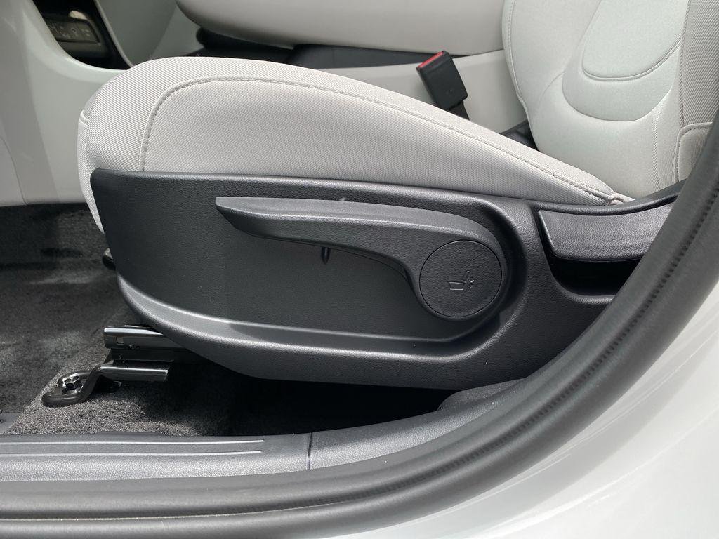 New 2026 Creamy White Pearl Hyundai Blue image 12