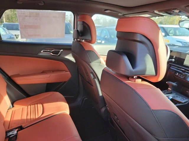 New 2026 Glacial White Pearl Kia SX Prestige image 30