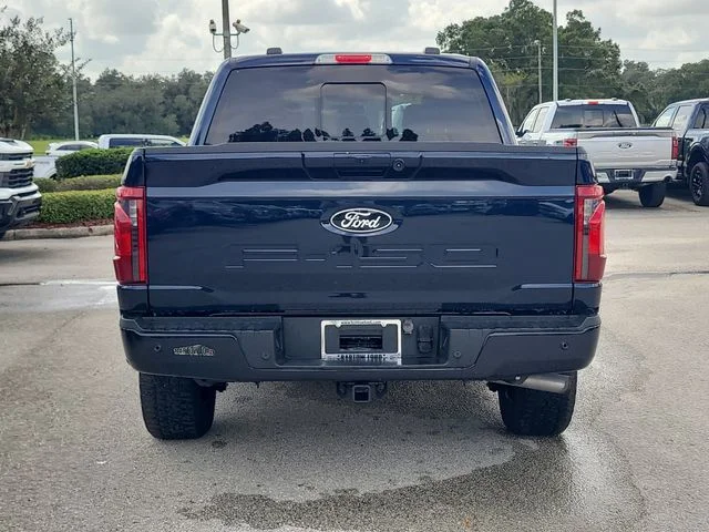 Used 2024 Blue Ford XLT image 6