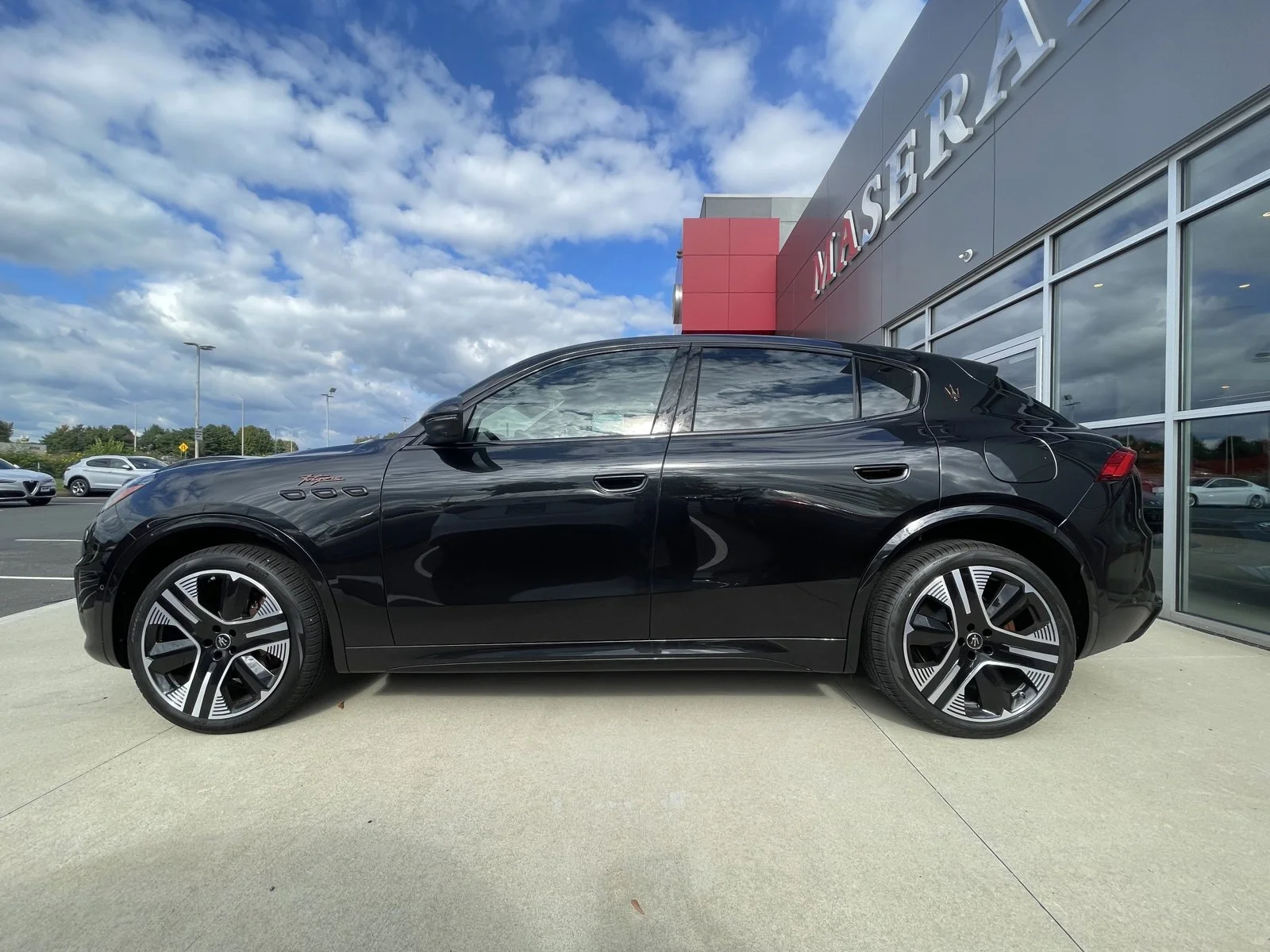 New 2025 NERO TEMPESTA Maserati  image 6
