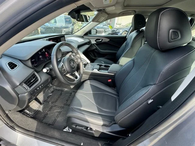 Used 2025 Silver Acura Technology Package image 10