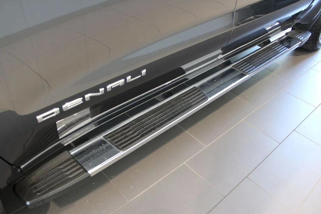 Used 2021 Sky GMC Denali image 37