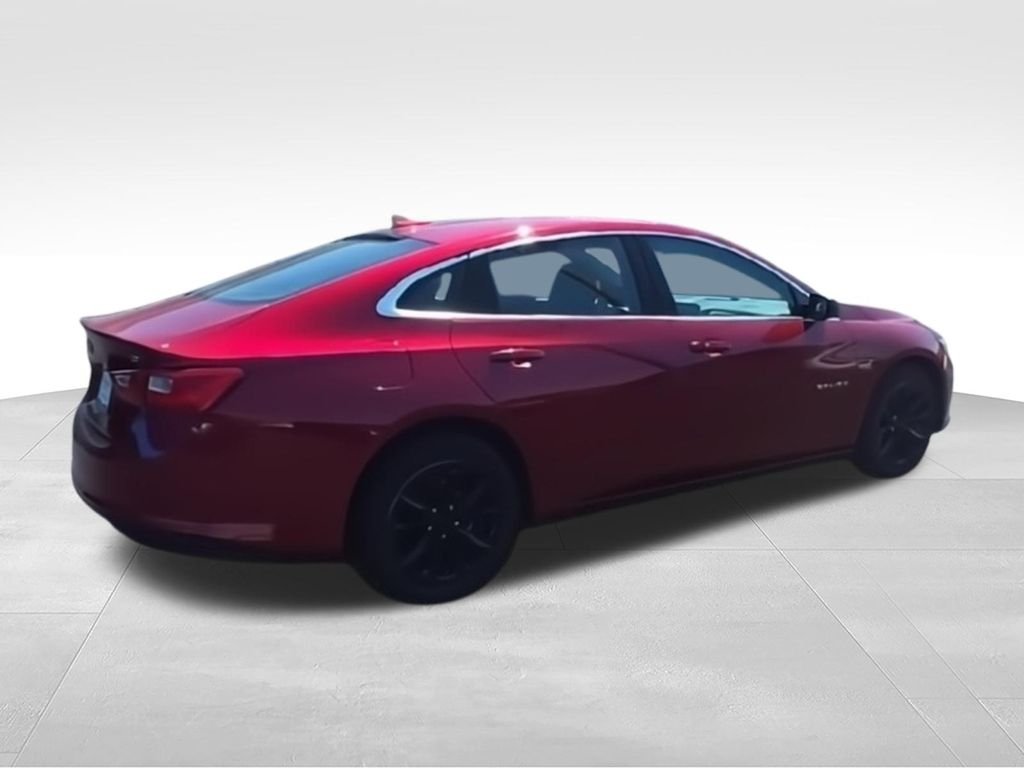 Used 2023 Red Chevrolet LT image 10