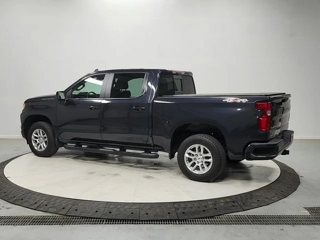 Used 2024 Dark Ash Metallic Chevrolet RST image 5