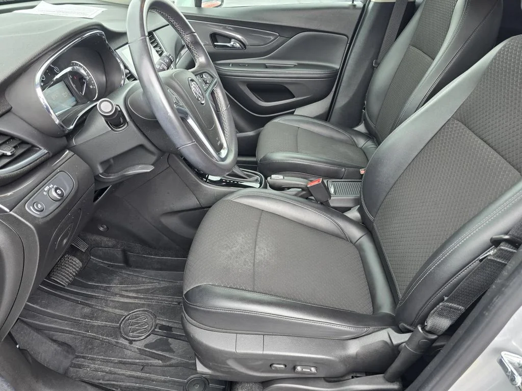 Certified Used 2020 Includes (MDP) Anthracite lower exterior accent color, Paint code W598F. Buick Preferred image 9