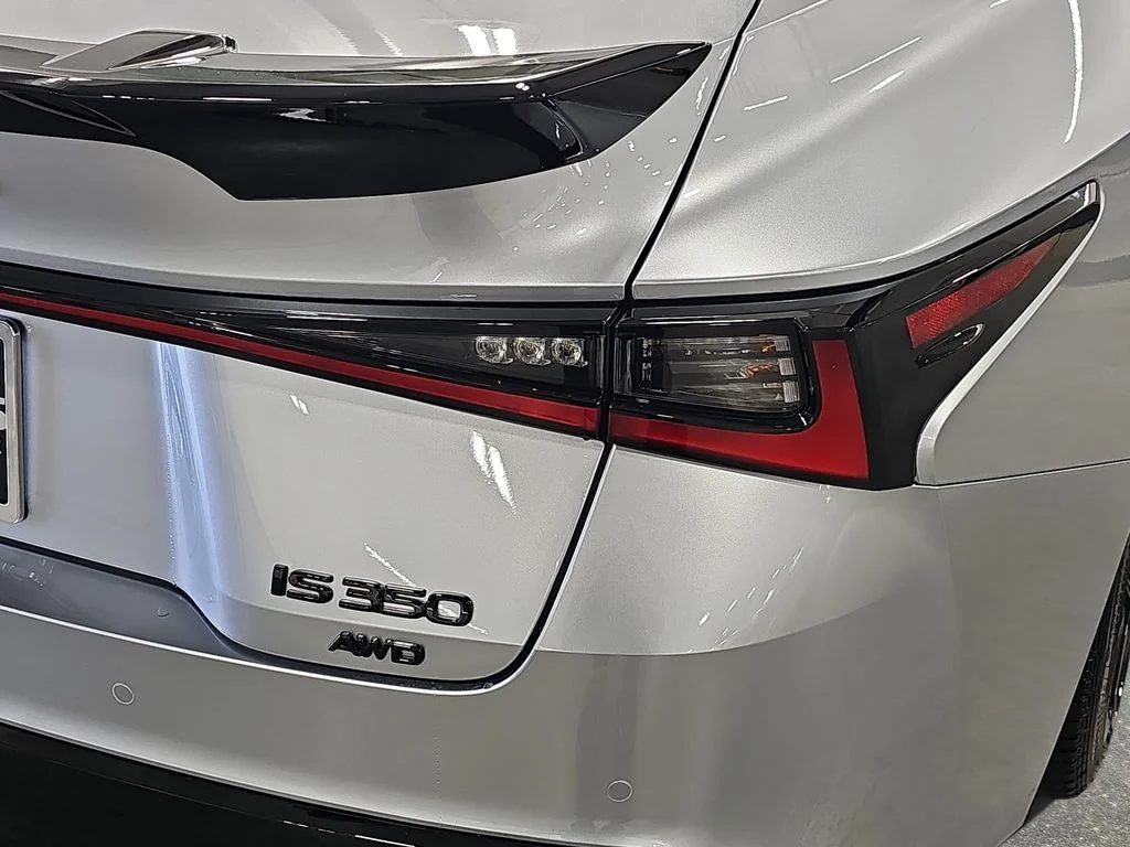 New 2026 Iridium Lexus F SPORT AWD image 32