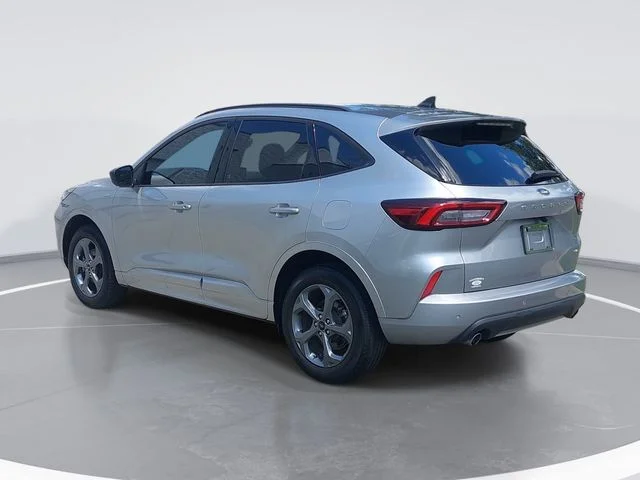 Used 2023 Silver Ford ST-Line image 5