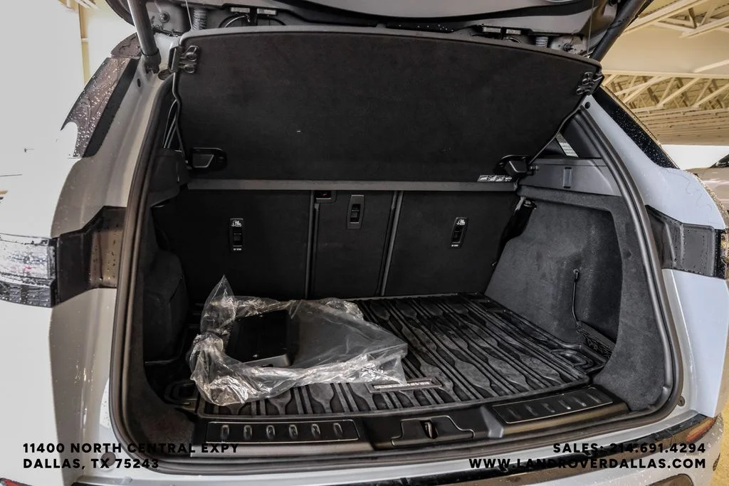 Used 2026 Gray Land Rover Dynamic image 50
