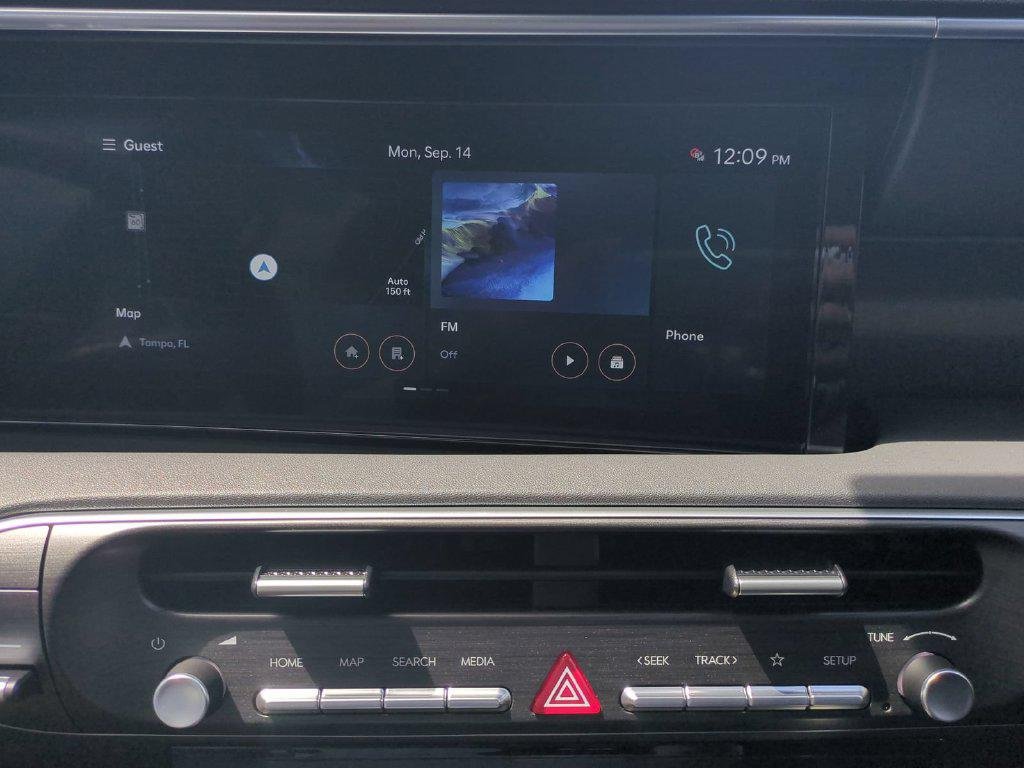 New 2027 Black Hyundai SEL FWD image 22