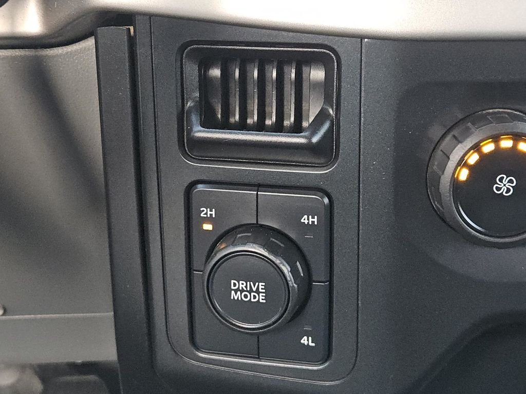 Used 2021 White Ford XL image 24