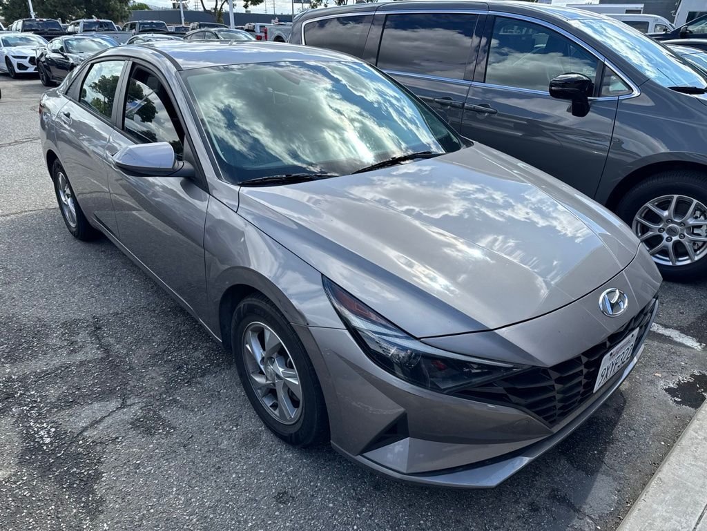 2021 Hyundai Elantra 2.0 SE IVT's photo