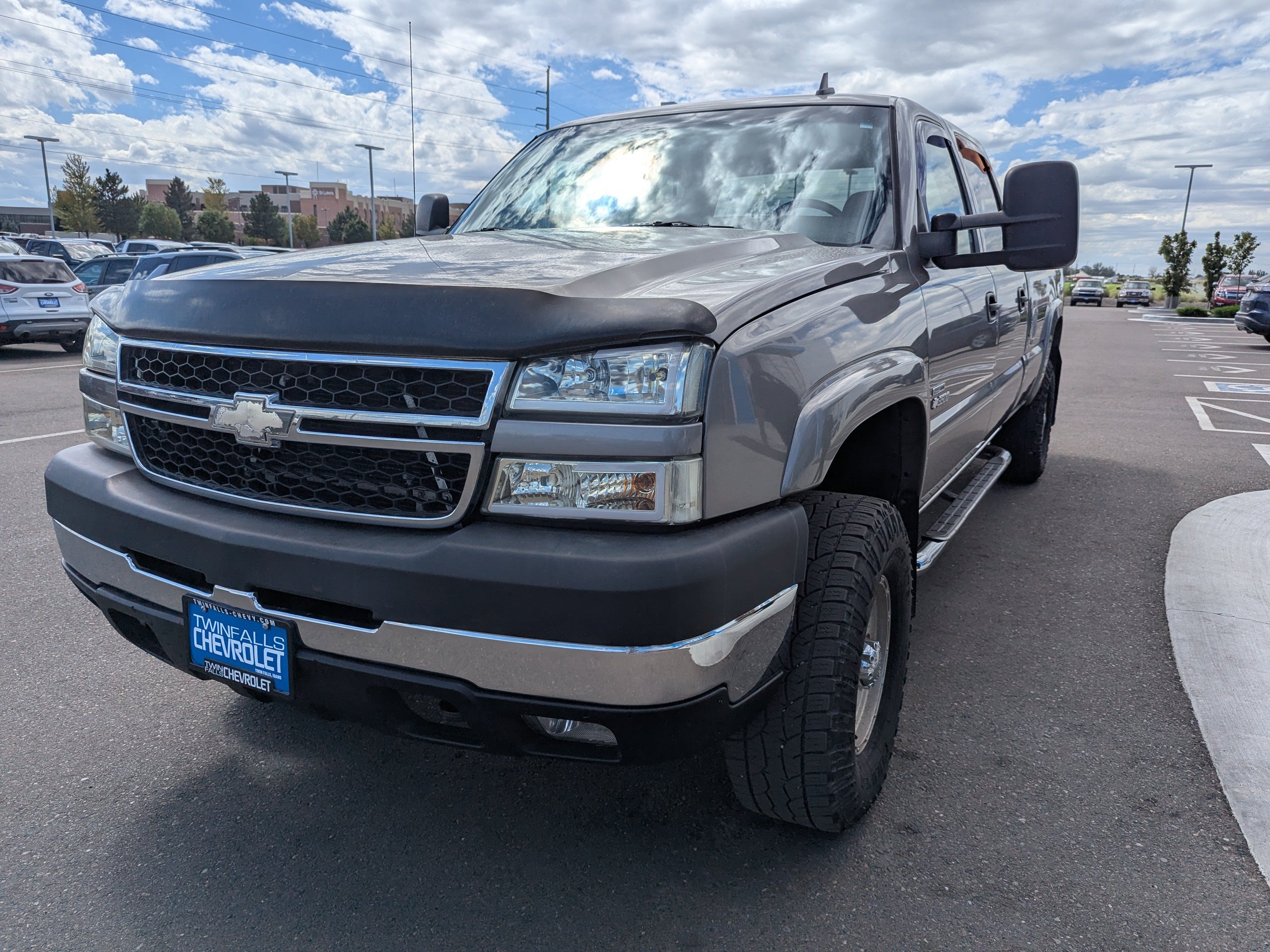 Used 2007 Graystone Metallic Chevrolet SRW LT3 image 7