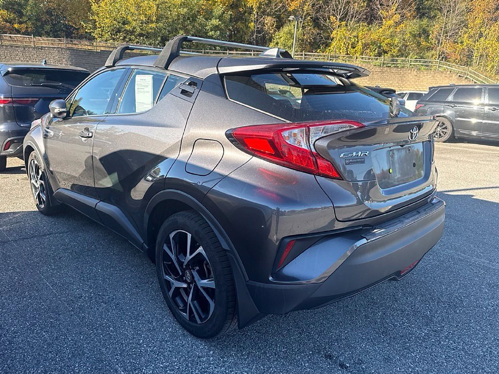 Used 2019 Magnetic Gray Metallic Toyota Limited image 6