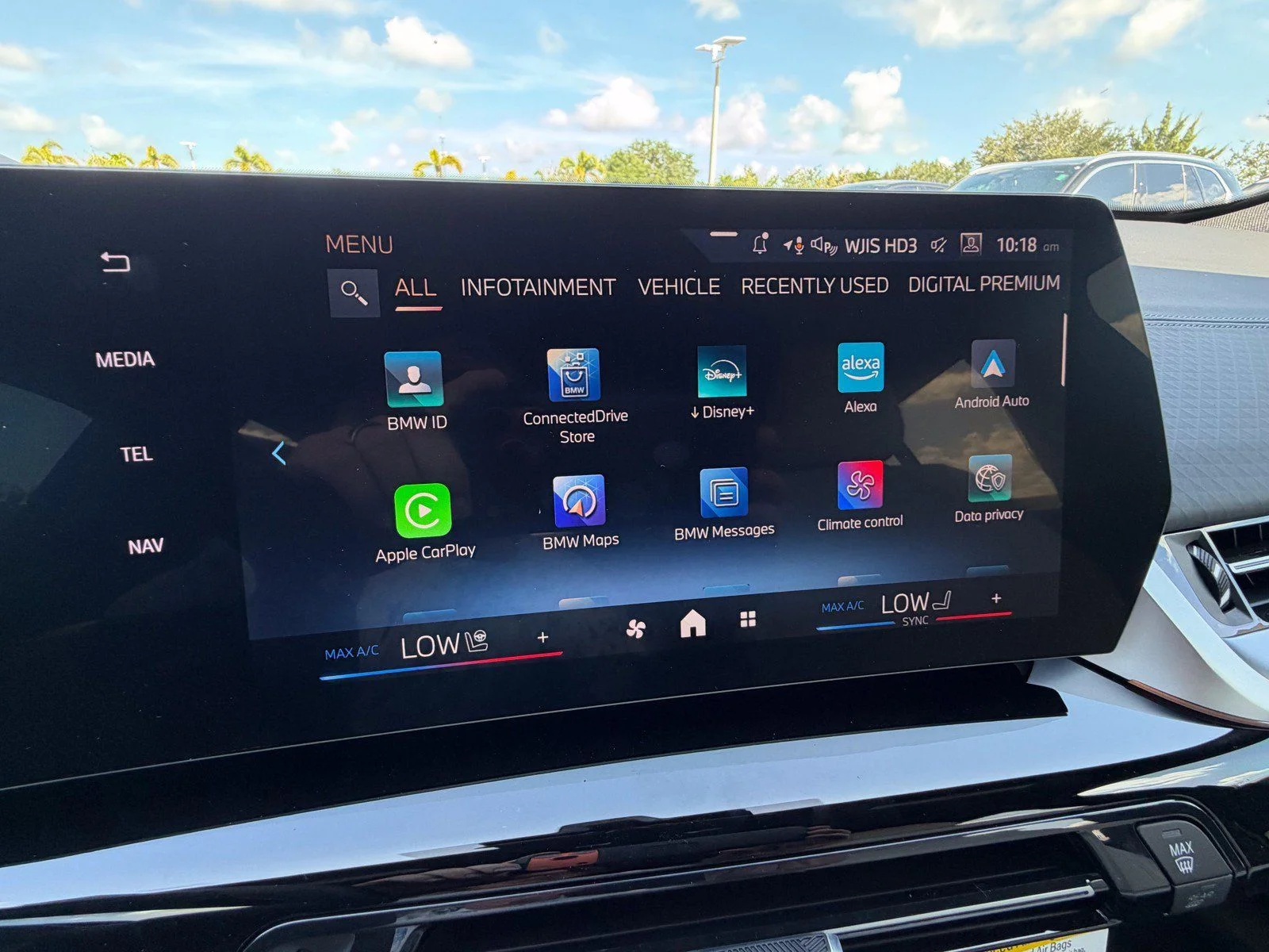 New 2026 Dune Grey Metallic BMW xDrive28i image 28