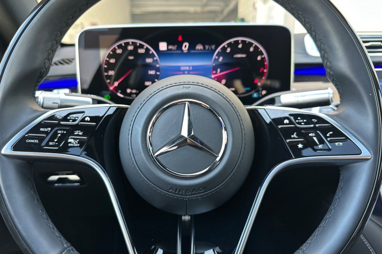 Used 2026 OBSIDIAN BLACK METAL Mercedes-Benz S 580 image 22