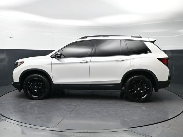 Used 2024  Honda Black Edition image 4