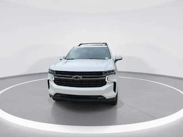 Used 2022 Beige Chevrolet RST image 2