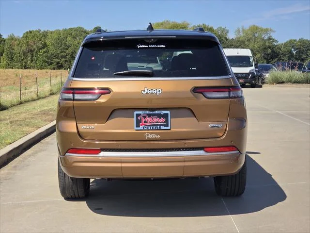 New 2027 Copper Shino Metallic Clear-Coat Paint Jeep Summit image 4