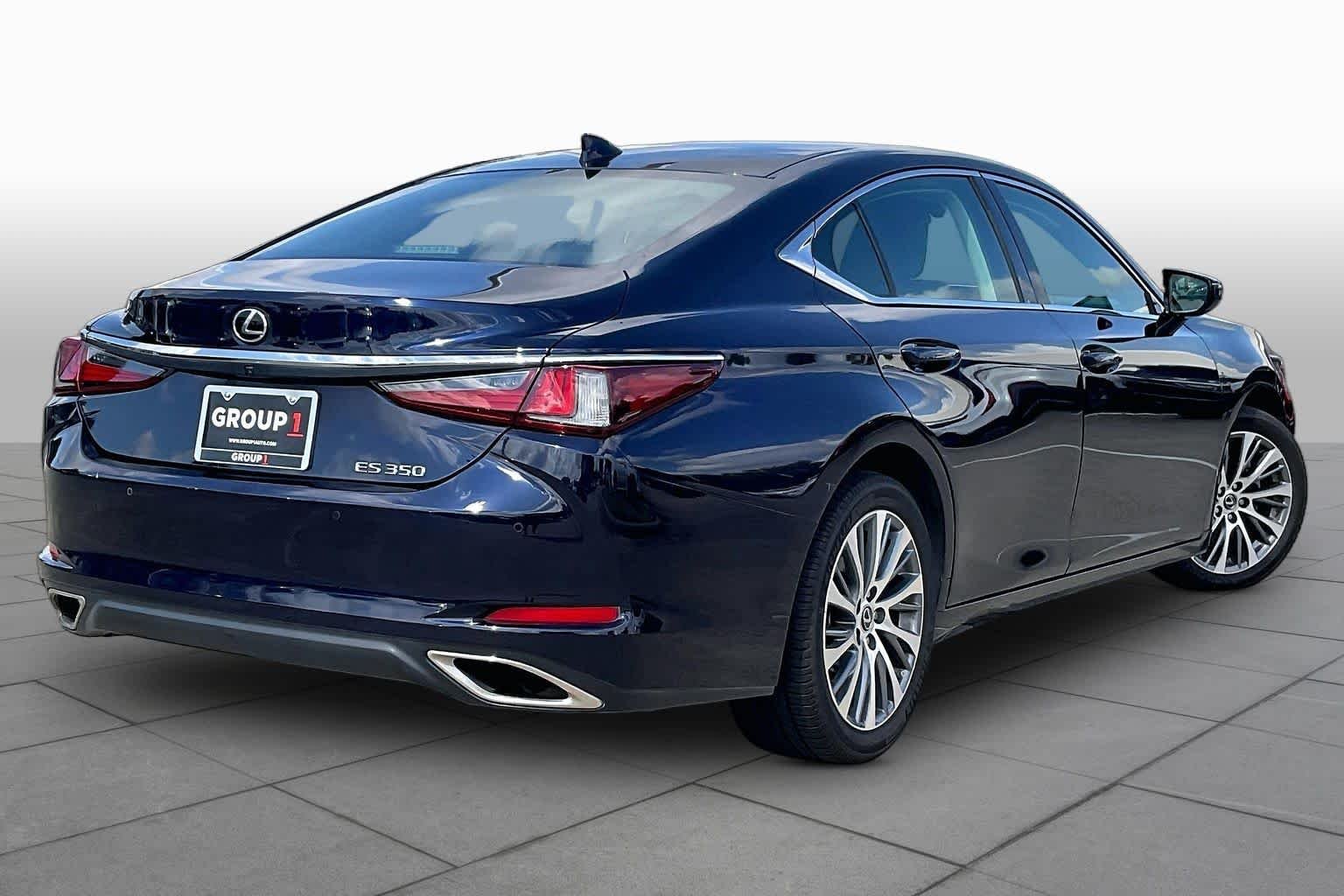 Used 2020 Nightfall Mica Lexus  image 11