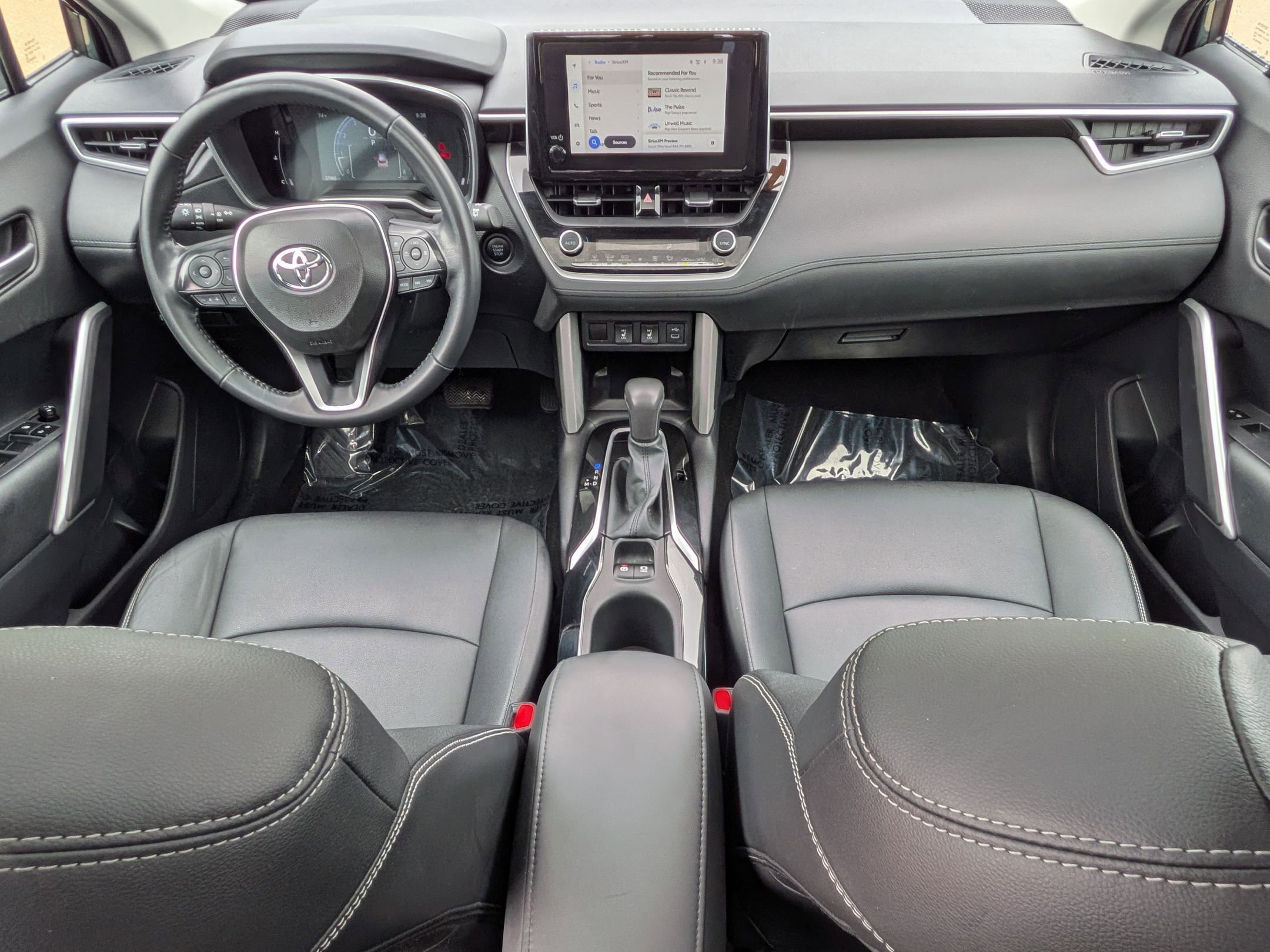 Used 2024 Cypress Toyota XLE AWD image 23