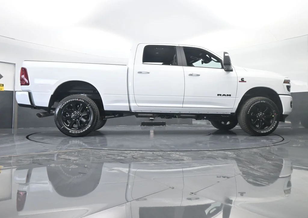New 2026 Bright White Clear-Coat Exterior Paint RAM Laramie image 60