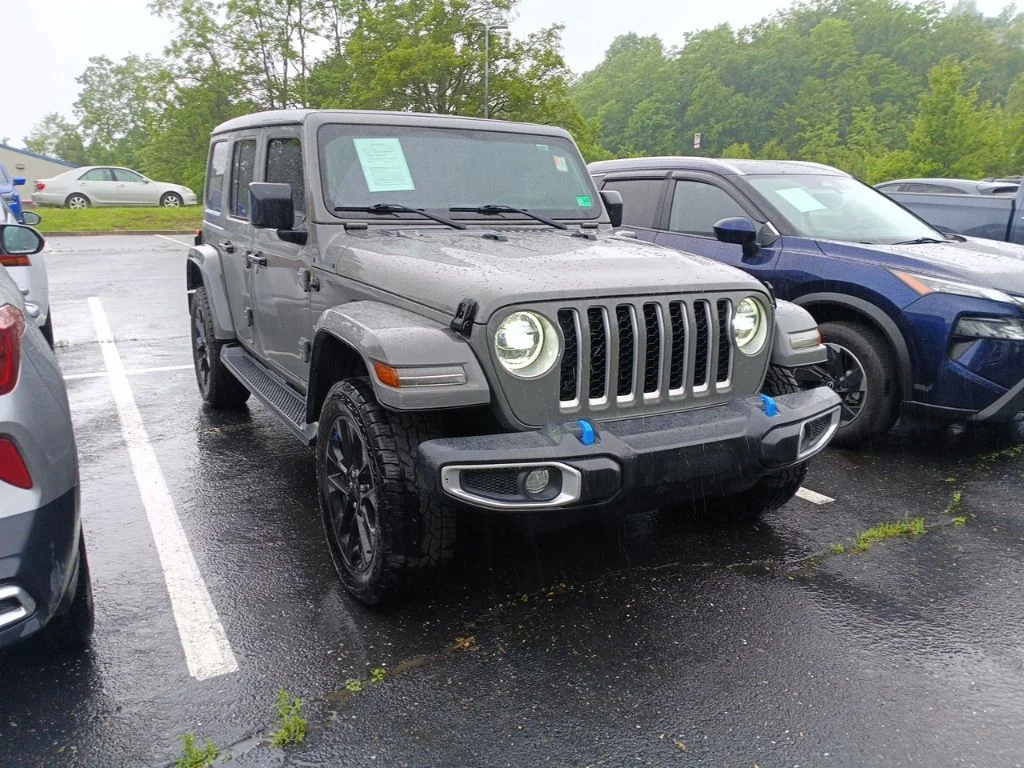 2022 Jeep Wrangler Sahara 4XE's photo