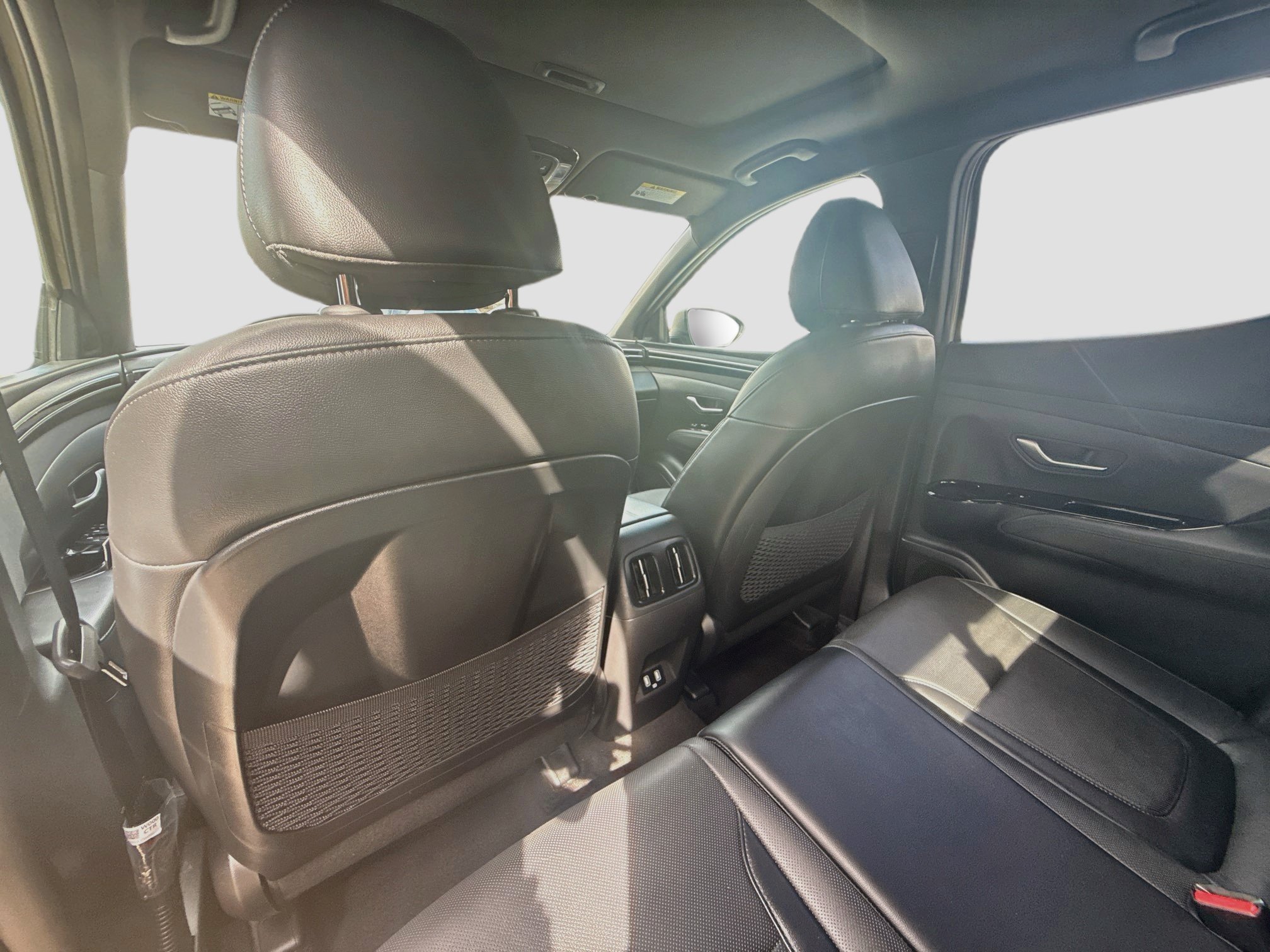 Used 2024 California Sand Hyundai Limited image 22