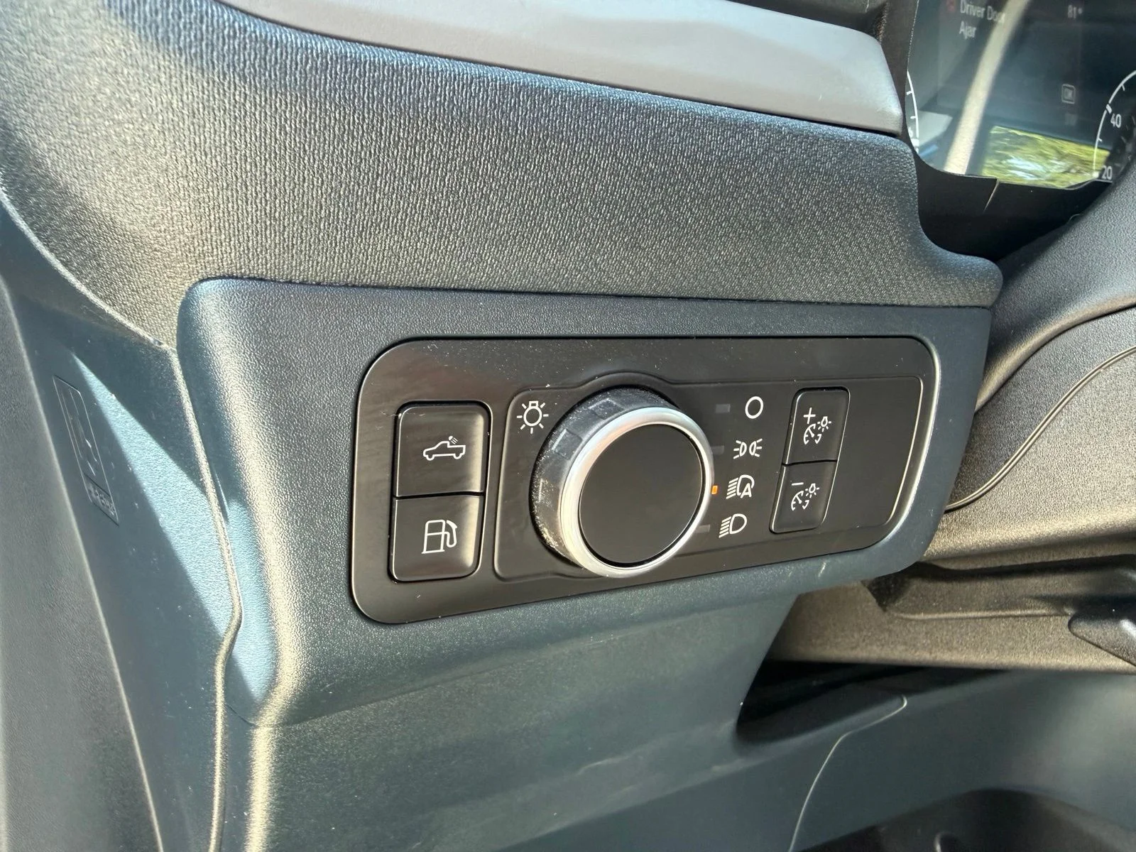 Used 2022 Blue Ford XL image 22