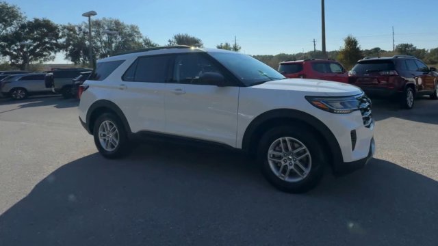 New 2026 Star White Metallic Tri-Coat Ford Active image 96